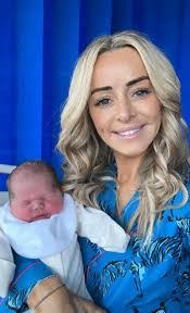 Danielle Toal's Instagram, Twitter & Facebook