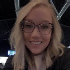 Come to mooneys Saturday! Let's party 🎉