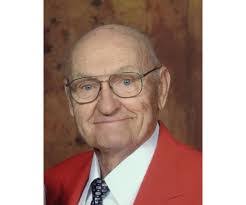 Dale Braddock's Instagram, Twitter & Facebook