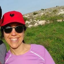 Kim Mower (@a_housewife)