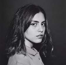 Passionnée par la musique depuis qu'elle est enfant, liv del estal écrit et compose. Liv Del Estal Biography And Movies