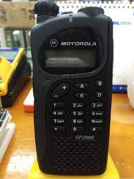Saya mau shering sedikit mengenai ht.kami di perusahaan ada 6 unit ht merk motorola diantaranya 3 unit ht gp2000 & 3unit hp cp 1660.frek 173.000mhz.setelah diprogram diantara 3 ht gp 2000 dapat berkomunikasi dan 3ht cp 1660 juga sama,tetapi diantara gp2000 sama cp1660 tidak saling komunikasi melainkan cp 1660 dapat mendengar tetapi gp200 tidak dapat menerima komunikasi. Cara Setting Manual Ht Motorola Gp 2000 Melalui Tombol Fpp Catatan Si Buyuang Palinggam Anak Rantau