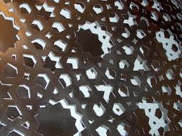 Create seamless patterns that fit your style with this powerful pattern tool: Islamic Pattern Making Shapes Of Space