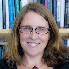 Denise Davidson's Instagram, Twitter & Facebook