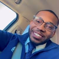 Devon Lake's Instagram, Twitter & Facebook