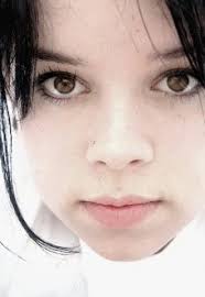 My 44 year old daughters baby foot prints. PLACEBABY'SPICTUREHERE PLACE  BABY's PICTURE HERE Naight Vaightabunth_b_pound. Naightbirth al bith 6  pounds 4 ounces. Longith_18sinchas 18금 inches. Lengih