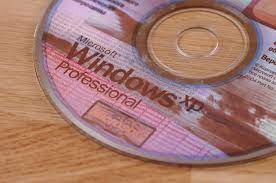 I have found that the act of using remote desktop connection to connect to a windows xp machine changes the color of certain application icons. Desktop Icons And Taskbar Are Missing On Windows Ccm