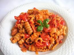 Pasta Mit Chorizo Zwiebel Sauce Von Kipo32 Chefkoch Rezept Gefullte Nudeln Chorizo Nudelgerichte
