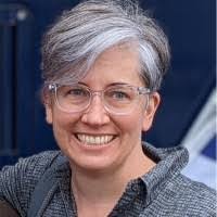 Patti Cameron's Instagram, Twitter & Facebook