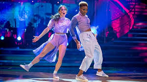 Presented by tess daly and claudia winkleman, strictly come dancing has been a saturday night staple since 2004. Bbc One Strictly Come Dancing Series 18 Week 2