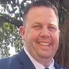 I'm very lucky to have this great man as my Grandfather. A great mentor,  supporter and all around top bloke. Happy Birthday Pa!