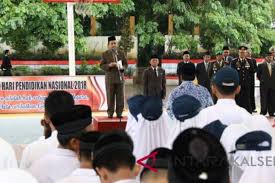 Maybe you would like to learn more about one of these? Pemkab Hss Gelar Peringatan Hardiknas 2018 Antara News Kalimantan Selatan