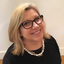 Carrie McElwee (@carmcelwee)