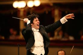 The world of intellectual music & cinema. Gustavo Dudamel Director De Orquesta Venezolano Orchestra Conductor Classical Musicians Music