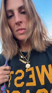 Today felt like a new thing. A usual Saturday no different to any other,  but I sensed a quiet purification has taken place. 🕊️