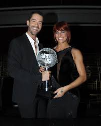 Une émission bbc studios france diffusée sur tf1 / éditeur : Epingle Sur Danse Avec Les Stars