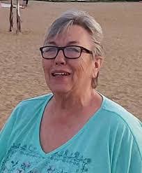 Stacy Combs's Instagram, Twitter & Facebook