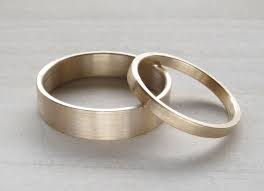Eco Friendly Handmade Wedding Band Ring Set Recycled 14k Yellow White Or Rose Gold Sat Modern Wedding Rings Gold Wedding Band Sets Wedding Rings Vintage