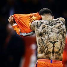 Memphis depay channelled his inner tiger king as he posed with a liger and showed off a big cat tatt on his entire back. Memphis Depay Tattoo Designs Visual Arts Ideas