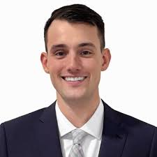 I'm happy to share that I recently started a new position as an Account  Specialist at Aon! I am thankful for this great opportunity, and look  forward to growing and developing professionally