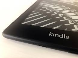 The kindle paperwhite is the first ebook reader from amazon to incorporate a frontlight for reading in lower lighting conditions. Wasserdicht Und Mit Horbuchern Kindle Paperwhite 2018 Im Review Ifun De