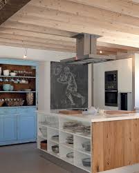Deco De Cocina Me Gusta El Contraste Del Celeste Y La Madera Islas De Cocina Decoracion Casera Duena De Casa