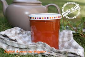 Vous pourriez aussi essayer de réduire le sucre selon votre goût, mais la confiture serait plus liquide. Confiture De Prunes Sans Denoyauter La P Tite Cuisine D Isa