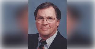 Andrew Lathrop's Instagram, Twitter & Facebook