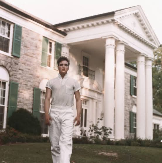 8 Interesting Facts About Elvis Presley's Home, Graceland