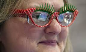 Big crowd braves cold