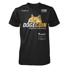 A comunidade do reddit juntou 67 milhoes de dogescoins para patrocinar um carro da nascar. Official Dogecrew 2014 T Shirt