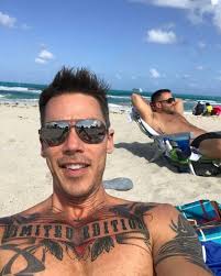 does anyone have any pictures of healed angel fang scars? i love them so so  much but i think one of mine might be rejecting :(( and im a little nervous  what