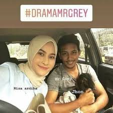 Mengisahkan zaara amirah yang terperangkap dengan lamaran paksa dari seorang lelaki yang yang asing dalam hidupnya,. Sinopsis Drama Mr Grey Lakonan Fendy Bakry Dan Eyra Hazali
