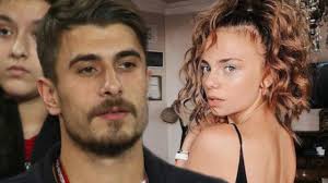 Ünlü oyuncu bahar şahin, paylaştığı fotoğrafla beşiktaşlı futbolcu dorukhan toköz ile birlikteliğini ilan etti. Duyurdu Bahar Sahin Ile Dorukhan Tokoz Ask Yasiyor Once Paylasti Sonra Sildi Son Dakika Magazin Haberleri Fiskos Haberleri