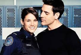'rookie blue' is back for its fourth season which means fans have all summer to root for andy (missy peregrym) and sam (ben bass) to get together. Missy Peregrym And Ben Bass Rock At The Premiere Of Rookie Blue Season 6 Yareah Magazine Rookie Blue Blue Tv Show Ben Bass