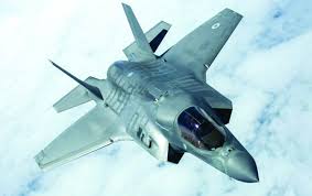 مذيع الحرّة ينطلق بطائرة f35 من داخل استديوهات الحرّة في عرض لخصائصها. Ø§Ù„Ø·Ø§Ø¦Ø±Ø© Ø§Ù„Ø´Ø¨Ø­ F35 Ù‚ÙØ²Ø© Ù†ÙˆØ¹ÙŠØ© ÙÙŠ Ù‚Ø¯Ø±Ø© Ø§Ù„Ù‡ÙŠÙ…Ù†Ø© Ø¹Ù„Ù‰ Ø§Ù„Ù‡ÙˆØ§Ø¡ Ù…Ø¬Ù„Ø© Ø§Ù„Ø¬Ù†Ø¯ÙŠ Ù…Ø¬Ù„Ø© Ø¹Ø³ÙƒØ±ÙŠØ© Ø«Ù‚Ø§ÙÙŠØ© Ø´Ù‡Ø±ÙŠØ©