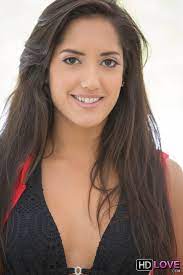 Chloe Amour HD Love - Hot Girls, Teen Hotties at HottyStop.com