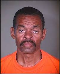 Tempe police seek help in finding robbery suspect