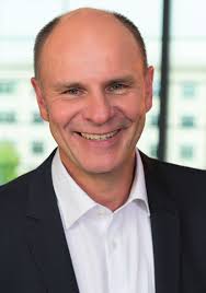 STADTHALLE SINGEN KULTURSPIEGEL 2024/2025 STADTHALLE SINGEN KULTURSPIEGEL  2024/2025 STADTHALLE SINGEN KULTURSPIEGEL 2024/2025