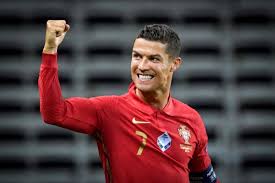 Con un account cr7 potrai effettuare più velocemente il checkout, controllare lo stato dei tuoi ordini, salvare e rivedere i prodotti nella tua wishlist. Cristiano Ronaldo Closes In On International Goals Record After Becoming First European To Score 100 Times London Evening Standard Evening Standard