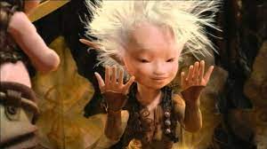 Remembering his grandfather's story of a treasure, he enters the world of tiny beings who live in perfect harmony. Arthur And The Invisibles Pe Digi Play Youtube