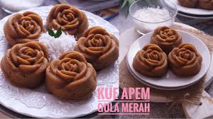 Gula merah 100 gram (sisir). Cara Membuat Apem Gula Merah Kukus Lembut Dan Enak Youtube
