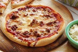Cheesy Hamburger Pizza Recipe Food Recipes Hamburger Pizza Kraft Recipes