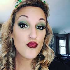 Krista Monahan's Instagram, Twitter & Facebook