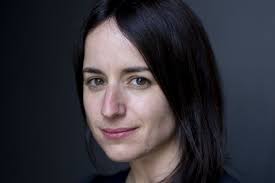 Una mirada brillante en la narrativa y en la construcción de los personajes. Maite Alberdi Directora De El Agente Topo Nunca Dejo De Tener Miedo Hasta Tener La Pelicula Terminada Diario Financiero