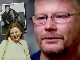 Richard Satchwell offered wife's cousin the freezer he had stored her body  in, trial told 😲 https://tinyurl.com/3haaearw