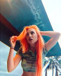 Pin By Marilenamgc On Ava Max In 2020 Long Hair Styles Hair Styles My People