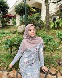 Engkau pergi bersama hati yang lara. 77 H St Ideas Beautiful Hijab Girl Hijab Hijab Fashion