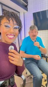 Feeling summer vibes in this dress 😉...