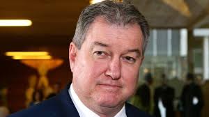 Mayor slams Labor ministers for 'neglecting safe seat city'